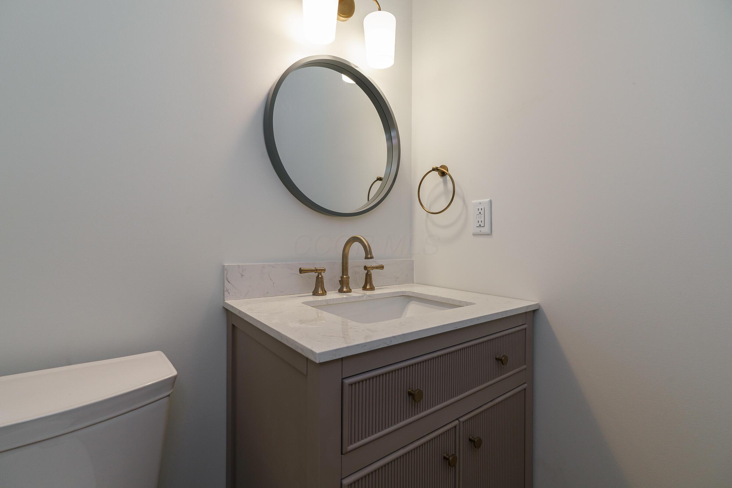 2681 Lane Road Columbus, OH 43220 - Photo 77 of 88 Lower Level Half Bathroom