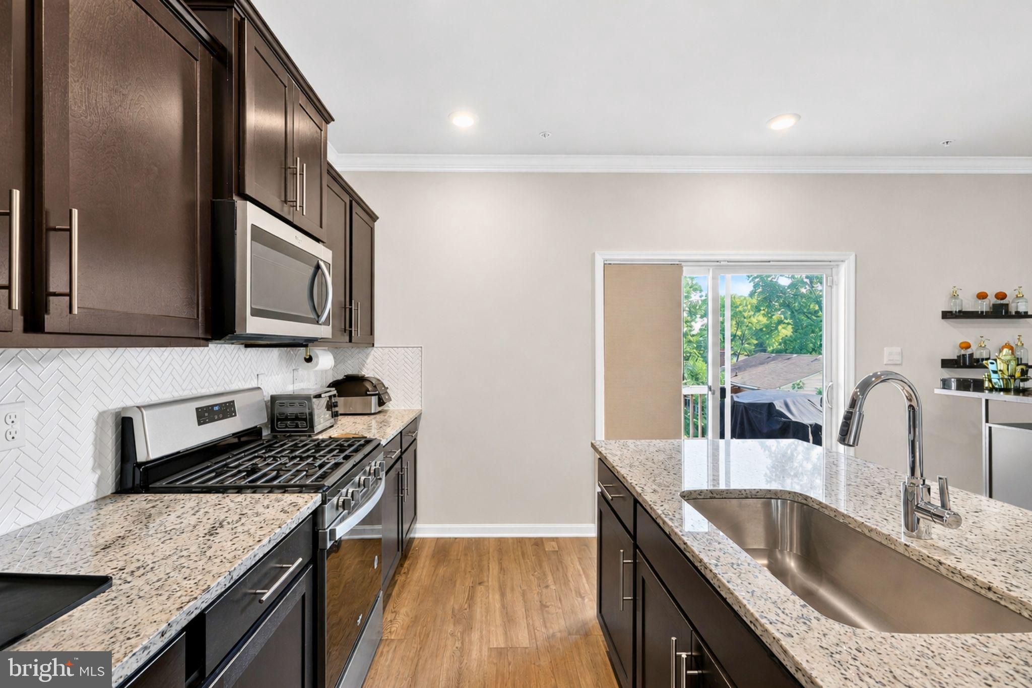6624 Bullrush Court Clinton, MD 20735 - Photo 6 of 38