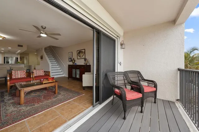 $800,000 | 1206 Gulf Boulevard, Unit A6, Indian Rocks Beach, FL 33785