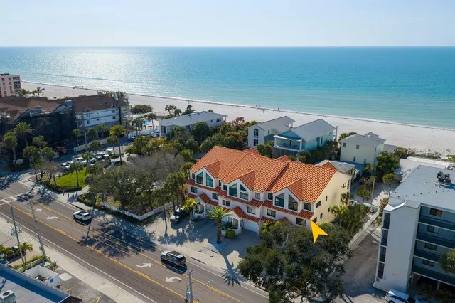 $800,000 | 1206 Gulf Boulevard, Unit A6, Indian Rocks Beach, FL 33785