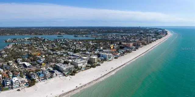 $800,000 | 1206 Gulf Boulevard, Unit A6, Indian Rocks Beach, FL 33785