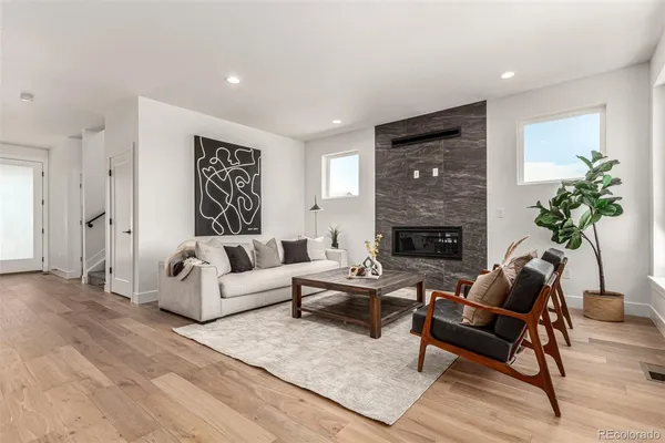 $979,900 | 5584 Moosehead Circle, Longmont, CO 80503