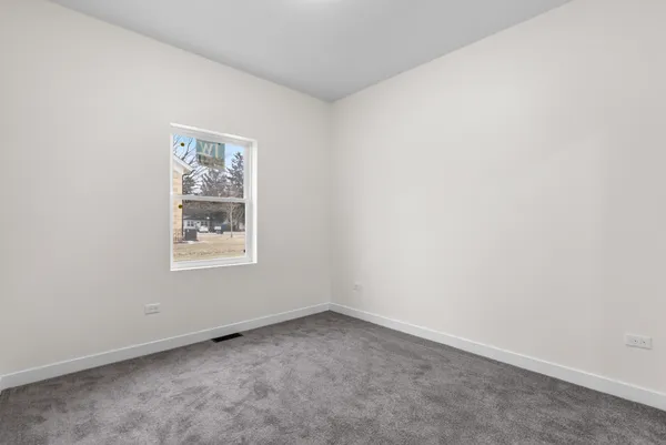 $445,000 | 17 West Dearborn Street, Plano, IL 60545