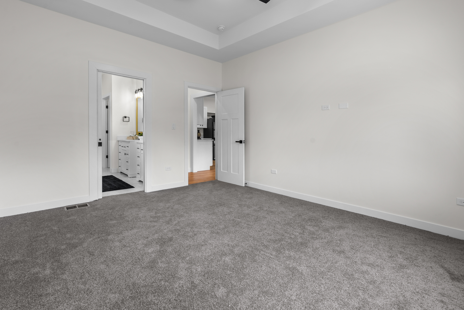 17 West Dearborn Street Plano, IL 60545 - Photo 22 of 35