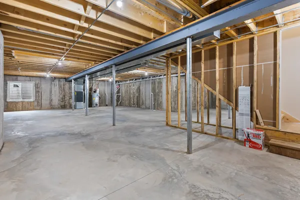 $445,000 | 17 West Dearborn Street, Plano, IL 60545