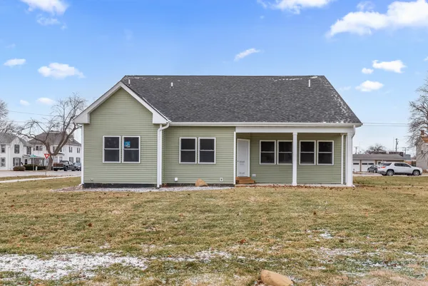 $445,000 | 17 West Dearborn Street, Plano, IL 60545