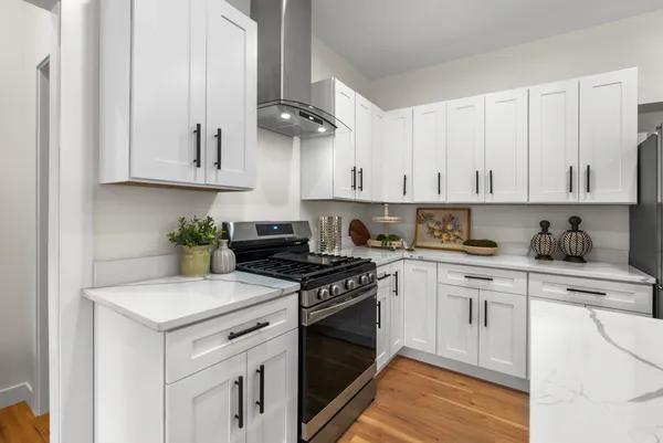 $445,000 | 17 West Dearborn Street, Plano, IL 60545