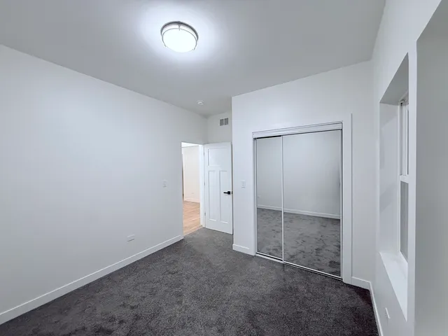 $470,000 | 17 West Dearborn Street, Plano, IL 60545