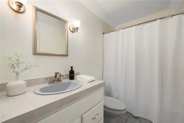 $829,000 | 22 Miles Avenue, Unit 8, Providence, RI 02906