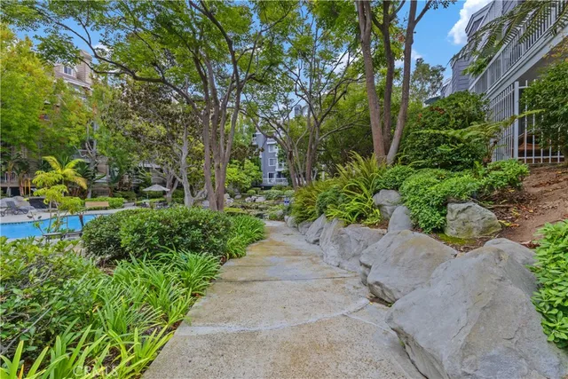 $3,400 | 20331 Bluffside Circle, Unit 303, Huntington Beach, CA 92646