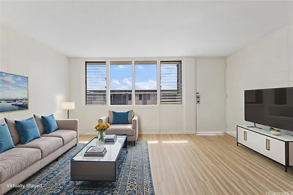 $350,000 | 94-099 Waipahu Street, Unit A303, Waipahu, HI 96797