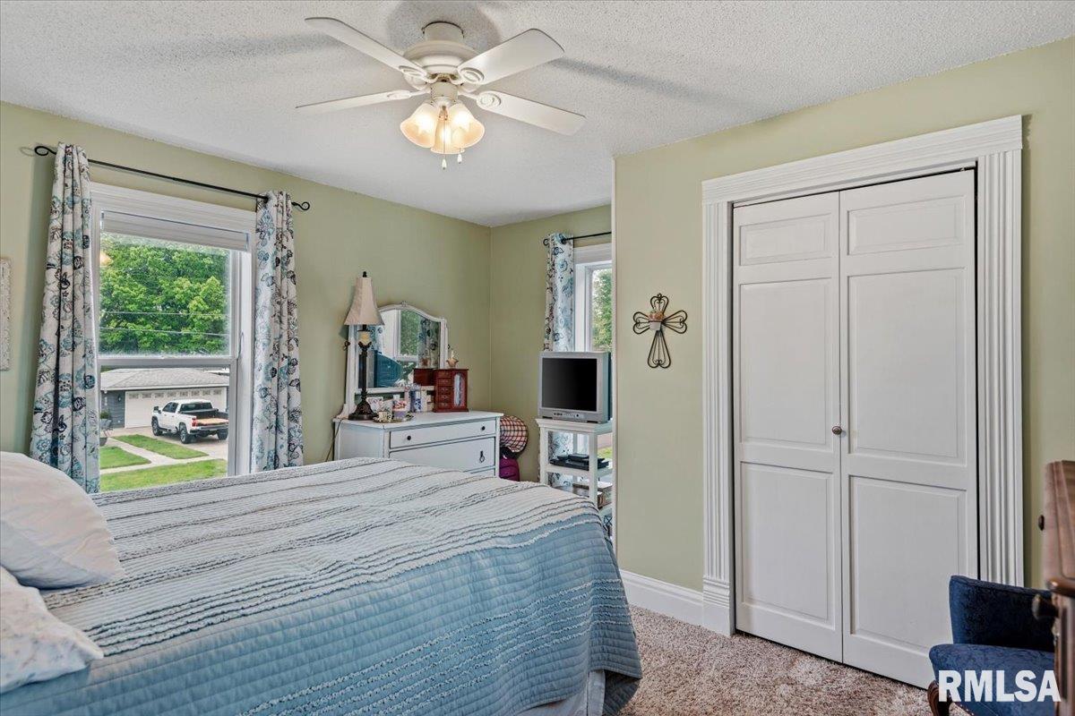 133 West Springer Street Divernon, IL 62530 - Photo 26 of 35
