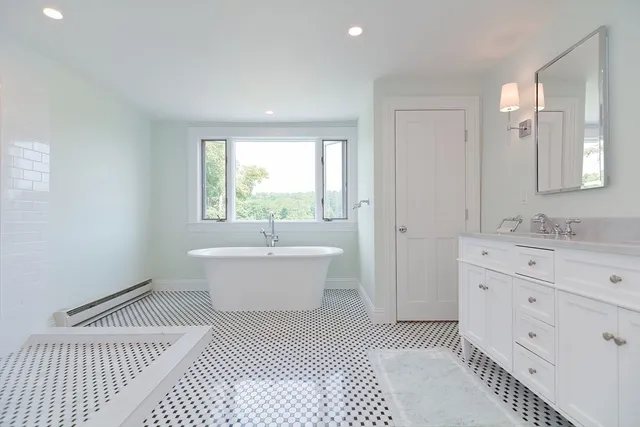 $8,400 | 135 Bridge Street, Manchester, MA 01944