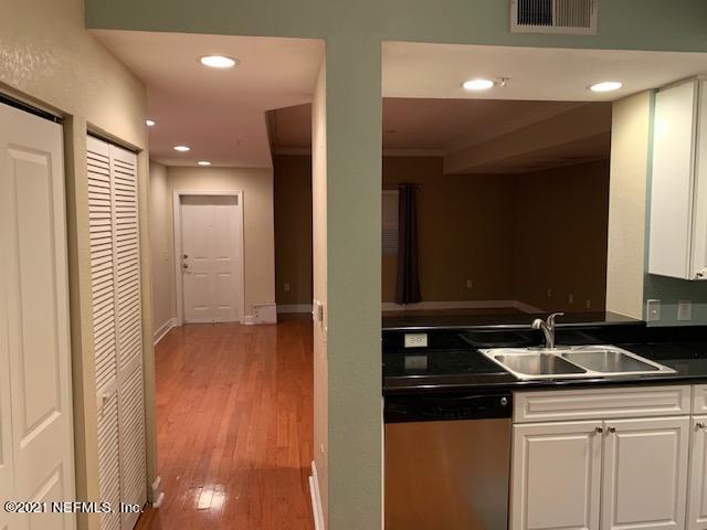 9745 Touchton Road, Unit 601 Jacksonville, FL 32246 - Photo 16 of 59 IMG_5257