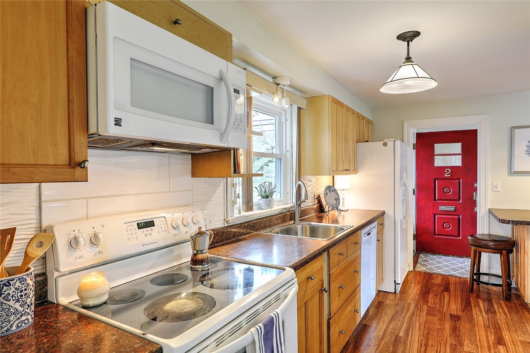 2 Milton Road Barrington, RI 02806 - Photo 23 of 46
