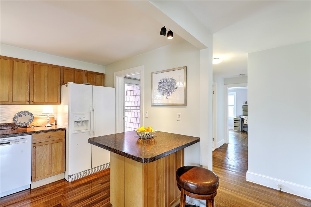 2 Milton Road Barrington, RI 02806 - Photo 27 of 46