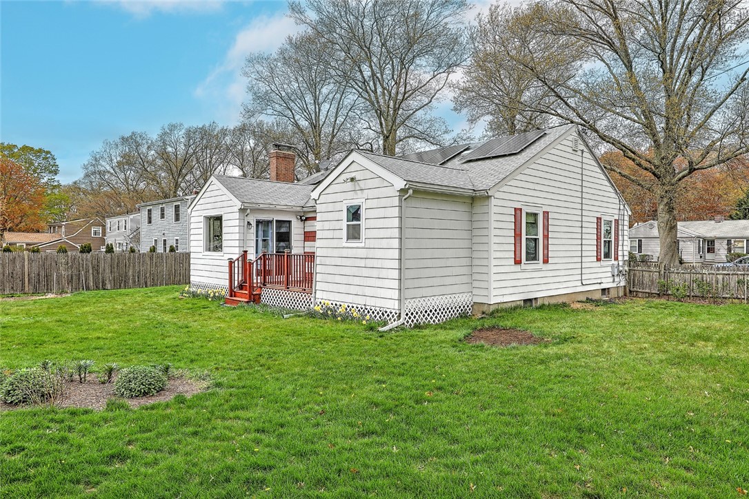 2 Milton Road Barrington, RI 02806 - Photo 45 of 46