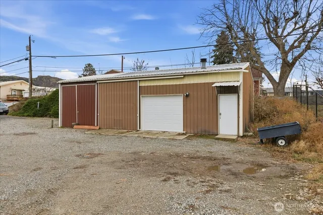 $535,000 | 216 Sandy Lane, Electric City, WA 99123