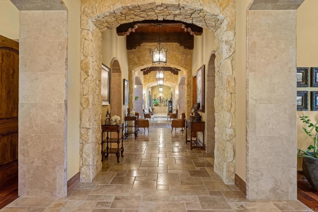 6314 El Apajo Rancho Santa Fe, CA 92067 - Photo 25 of 60