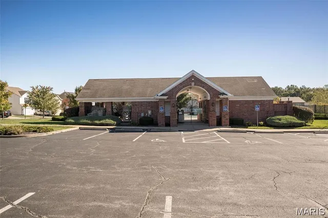 $1,450 | 10201 Spring Creek Lane, Unit 2B, O'Fallon, MO 63368