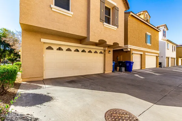 $382,500 | 1311 South Sabino Drive, Gilbert, AZ 85296