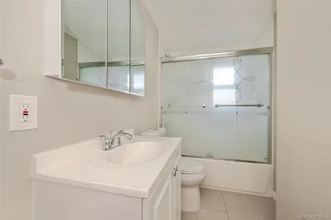 $849,000 | 3251 Neptune Avenue, Oceanside, NY 11572