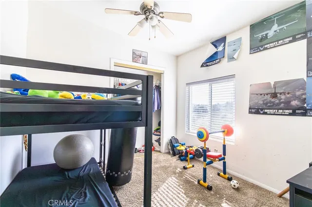 $325,000 | 5668 Eaglestone Lane, Phelan, CA 92371