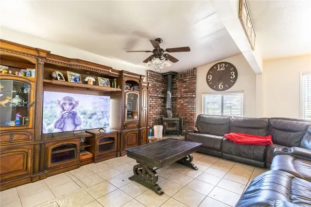 $325,000 | 5668 Eaglestone Lane, Phelan, CA 92371