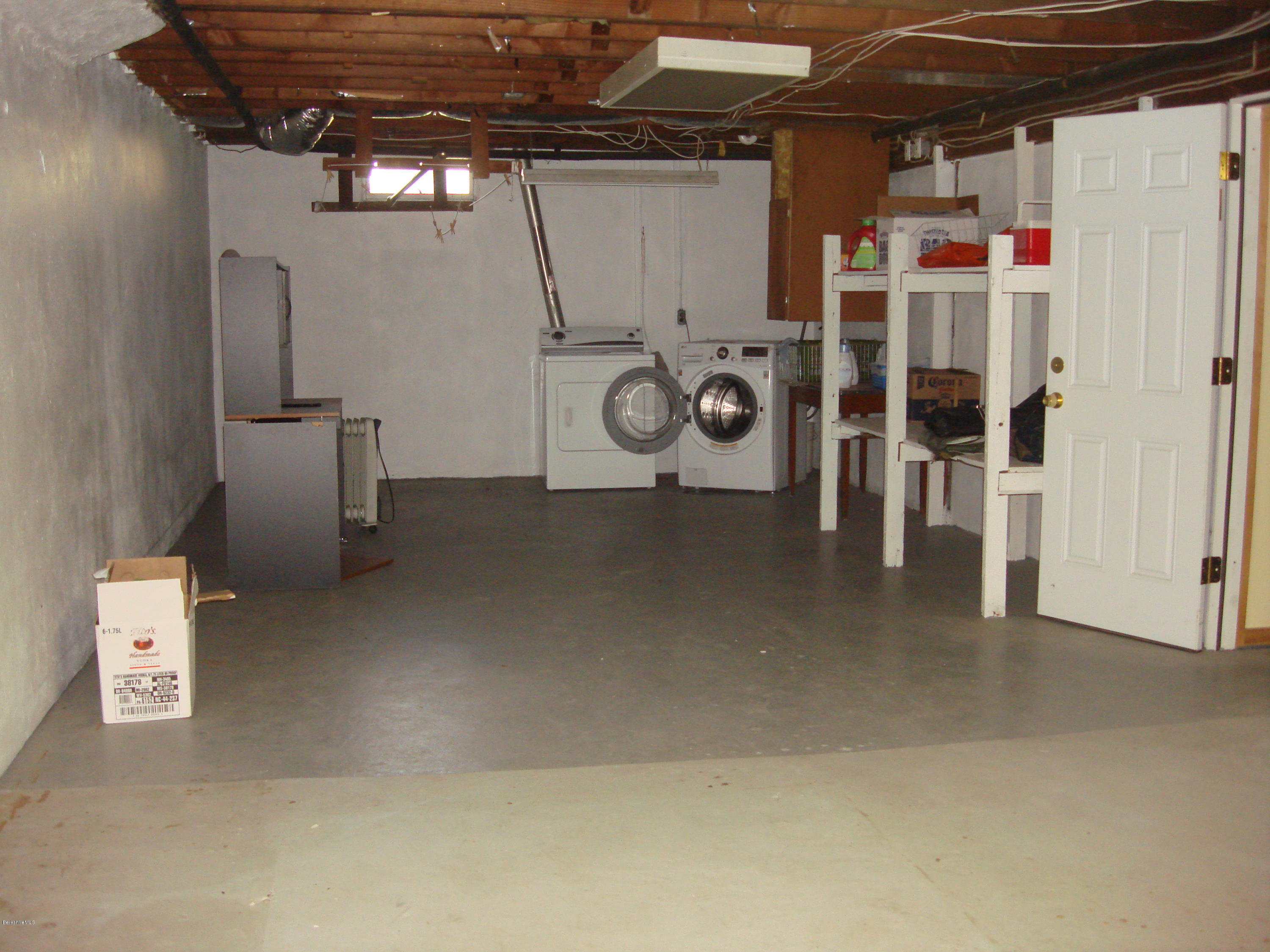718 Pecks Road Pittsfield, MA 01201 - Photo 20 of 33 Basement