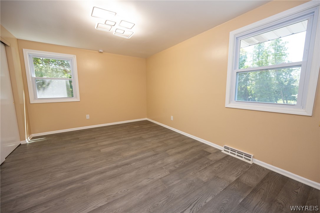 7124 Ridgewood Drive Lockport, NY 14094 - Photo 38 of 50