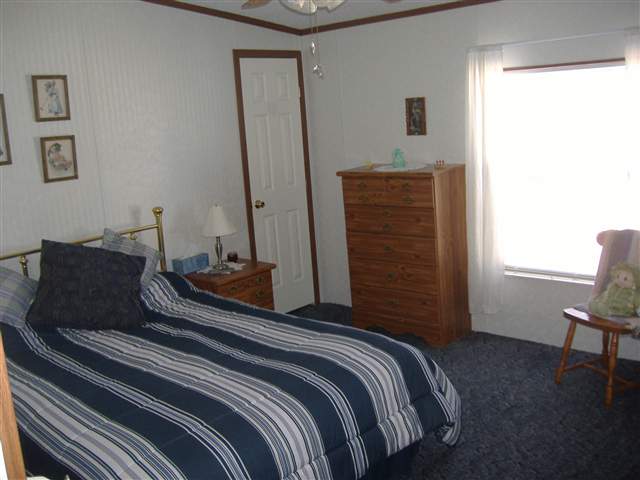 718 Hawk Street Loris, SC 29569 - Photo 8 of 15