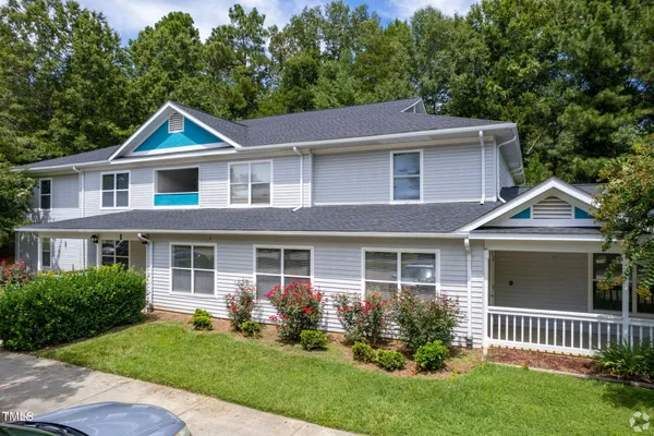 $1,260 | 115 Holiday Park Road, Unit 3BED, Hillsborough, NC 27278