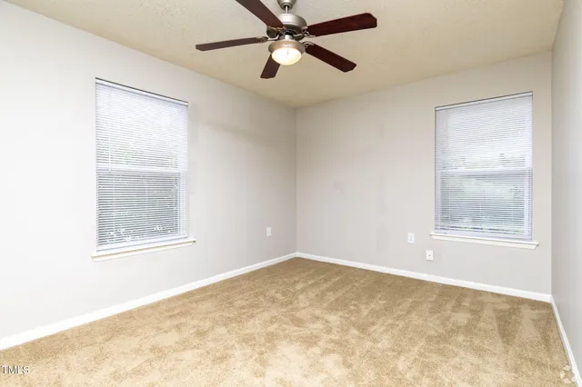 $1,150 | 115 Holiday Park Road, Unit 2BED, Hillsborough, NC 27278