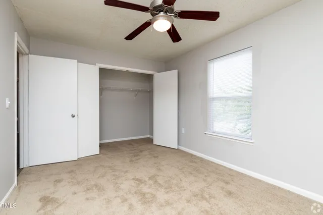 $1,150 | 115 Holiday Park Road, Unit 2BED, Hillsborough, NC 27278