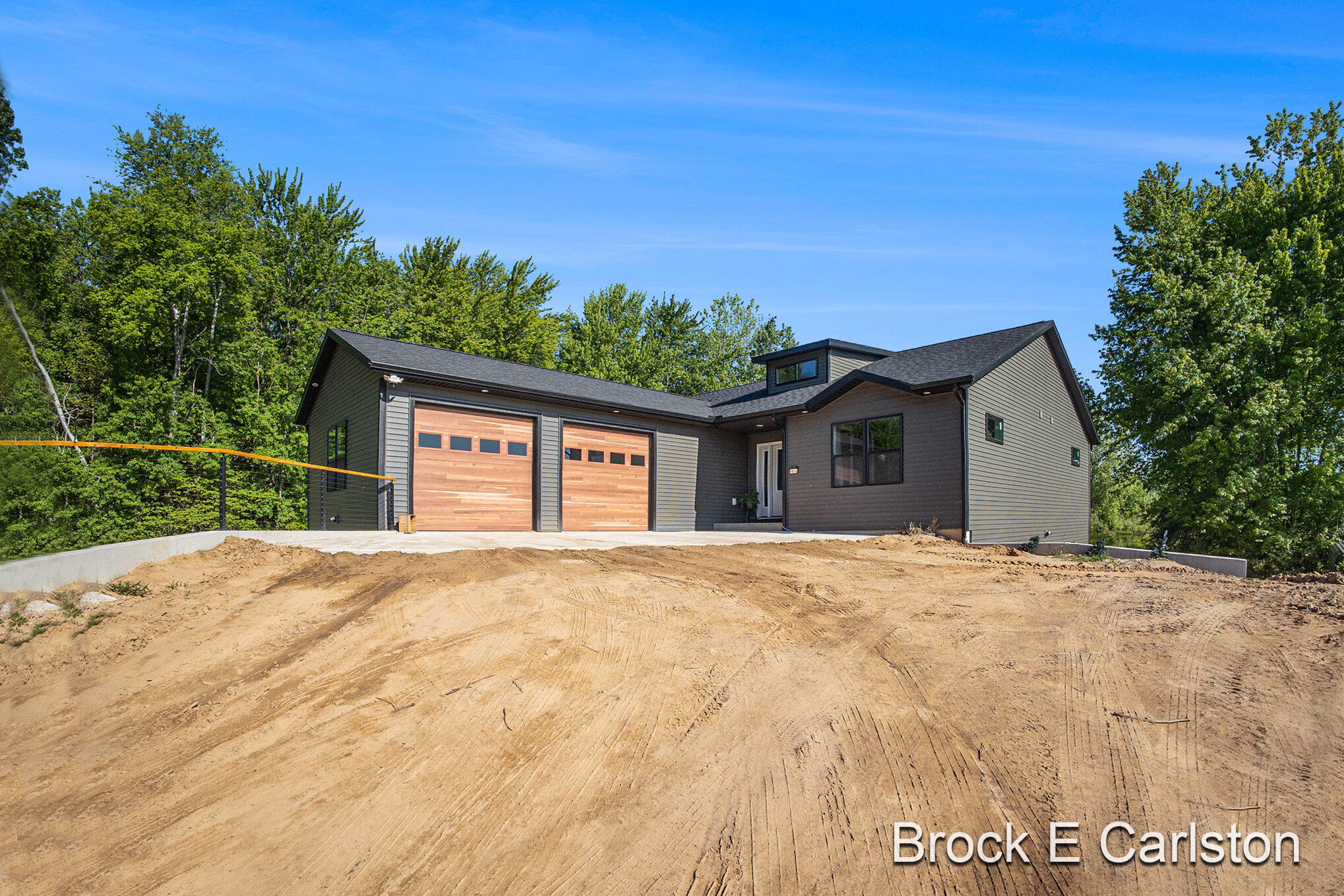 9818 Farr Road Ravenna, MI 49451 - Photo 4 of 41 004__42a3517_251