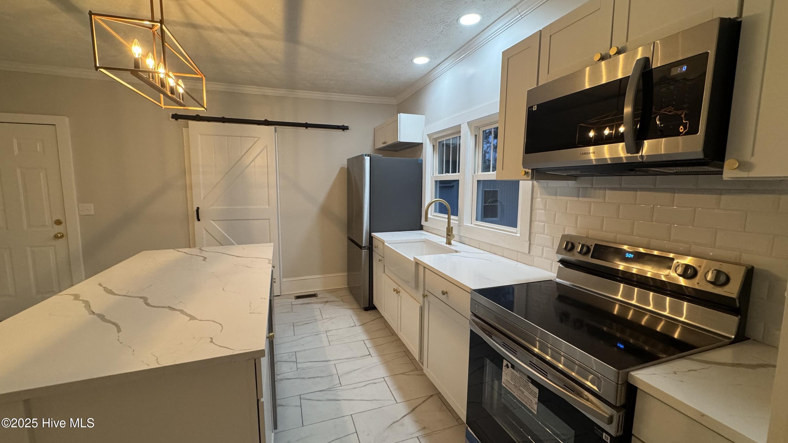 660 Evers Road Bladenboro, NC 28320 - Photo 16 of 33 FullSizeRender