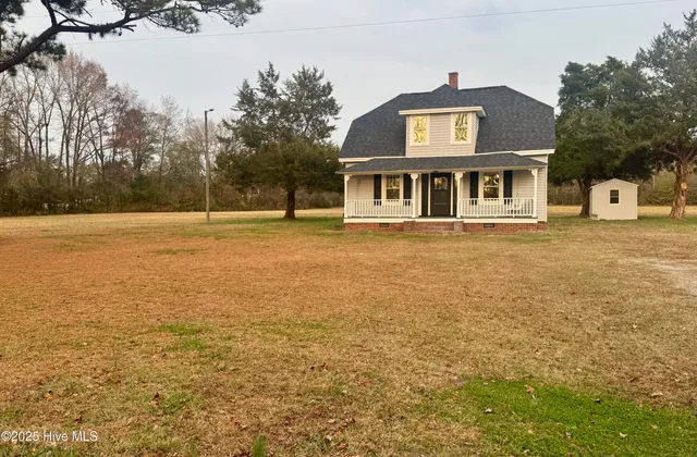 $289,900 | 660 Evers Road, Bladenboro, NC 28320