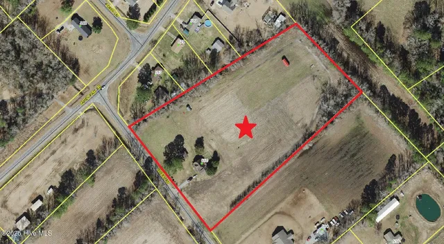 $289,900 | 660 Evers Road, Bladenboro, NC 28320