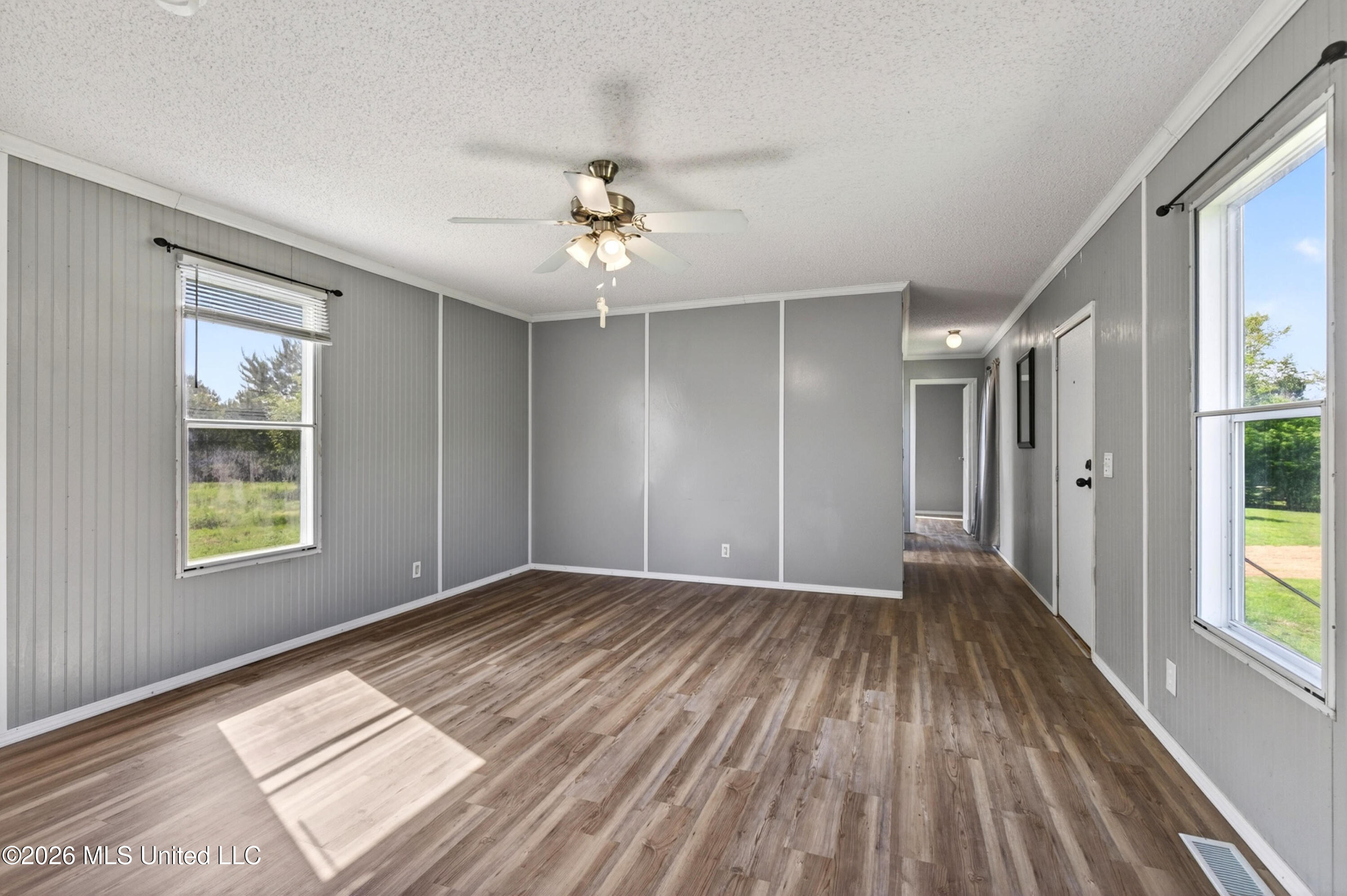 39 Johnson Road Poplarville, MS 39470 - Photo 4 of 23 IMG_5931