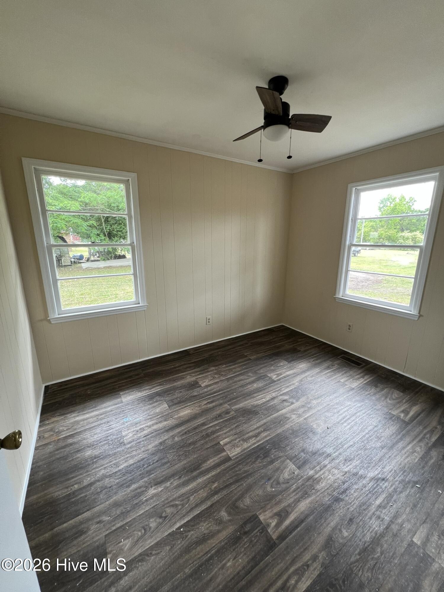 809 Fox Street Elizabethtown, NC 28337 - Photo 7 of 11 Bedroom 1