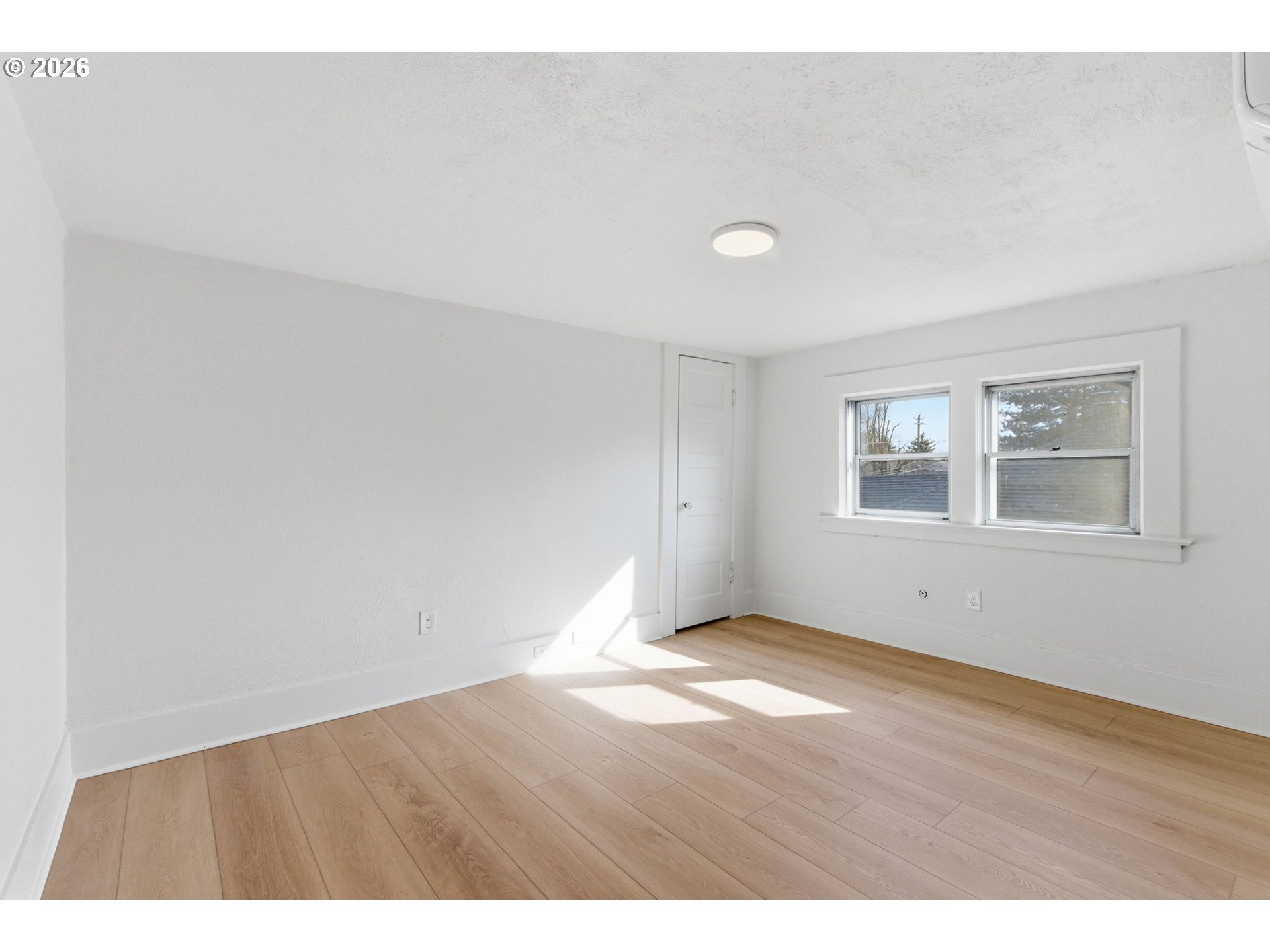 2945 Northeast 57th Avenue Portland, OR 97213 - Photo 27 of 48