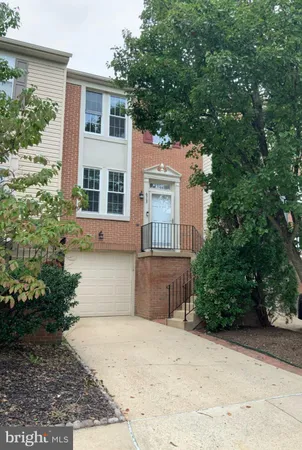 $3,450 | 6503 Nevitt Way, Alexandria, VA 22315