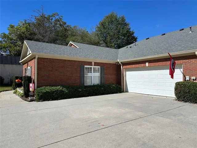 $350,000 | 119 Holiday Road, Unit 202, Buford, GA 30518