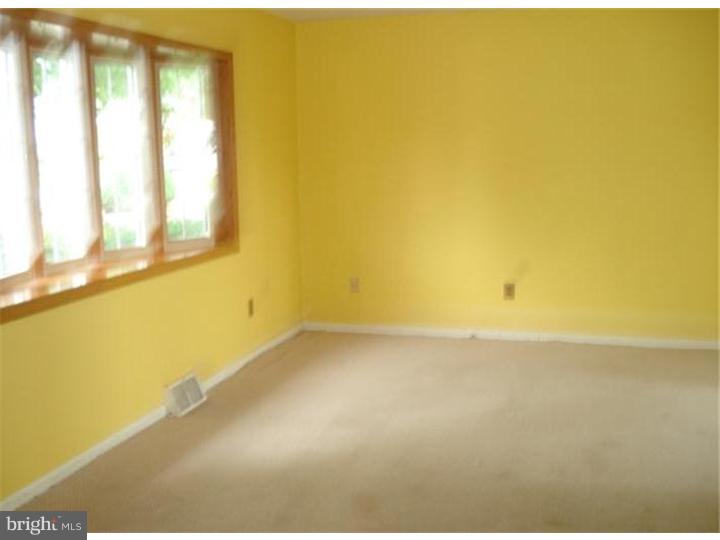 802 South Mill Road Kennett Square, PA 19348 - Photo 4 of 7 Gallery Image 4