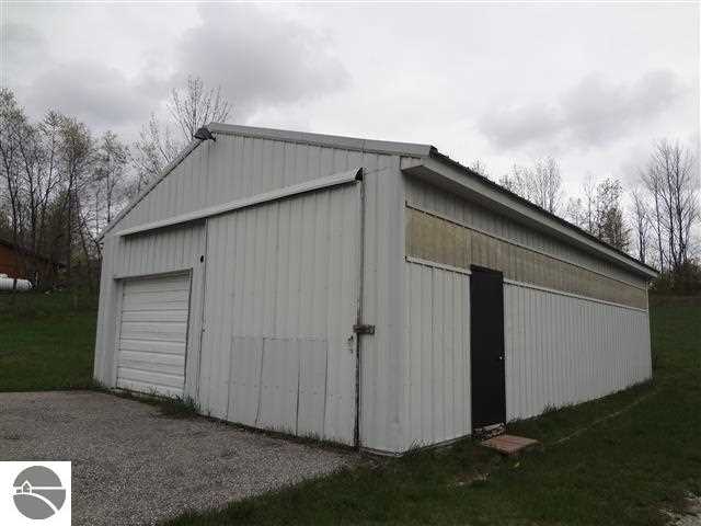 11501 Fewins Road Honor, MI 49640 - Photo 48 of 51 1745635-48.JPG