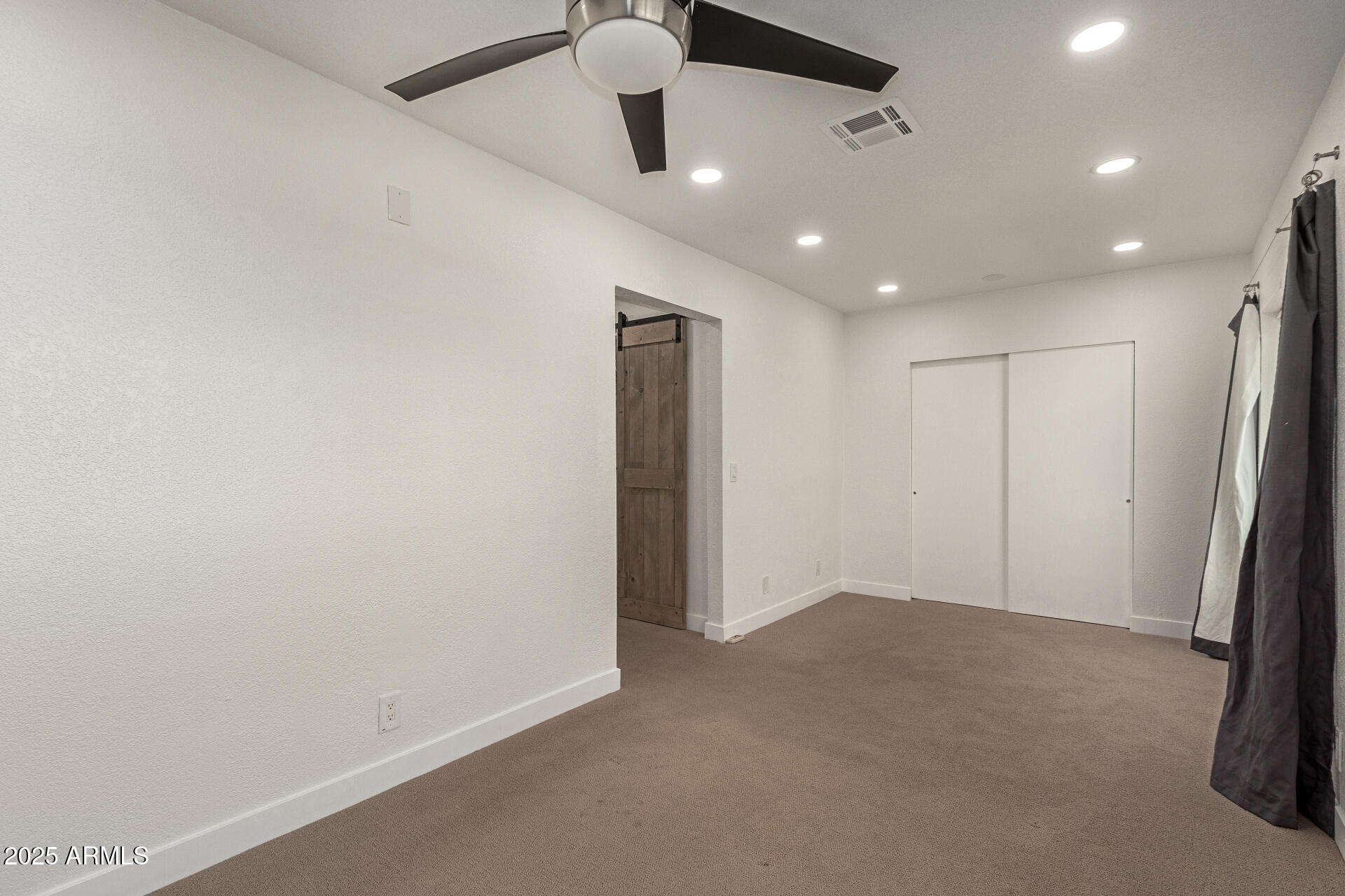 3136 North 38th Street, Unit 2 Phoenix, AZ 85018 - Photo 20 of 46 20 - 38th