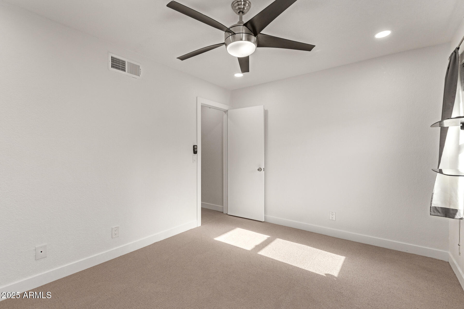 3136 North 38th Street, Unit 2 Phoenix, AZ 85018 - Photo 25 of 46 25 - 38th