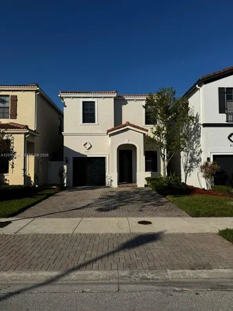 $670,000 | California Club, Miami, FL 33179
