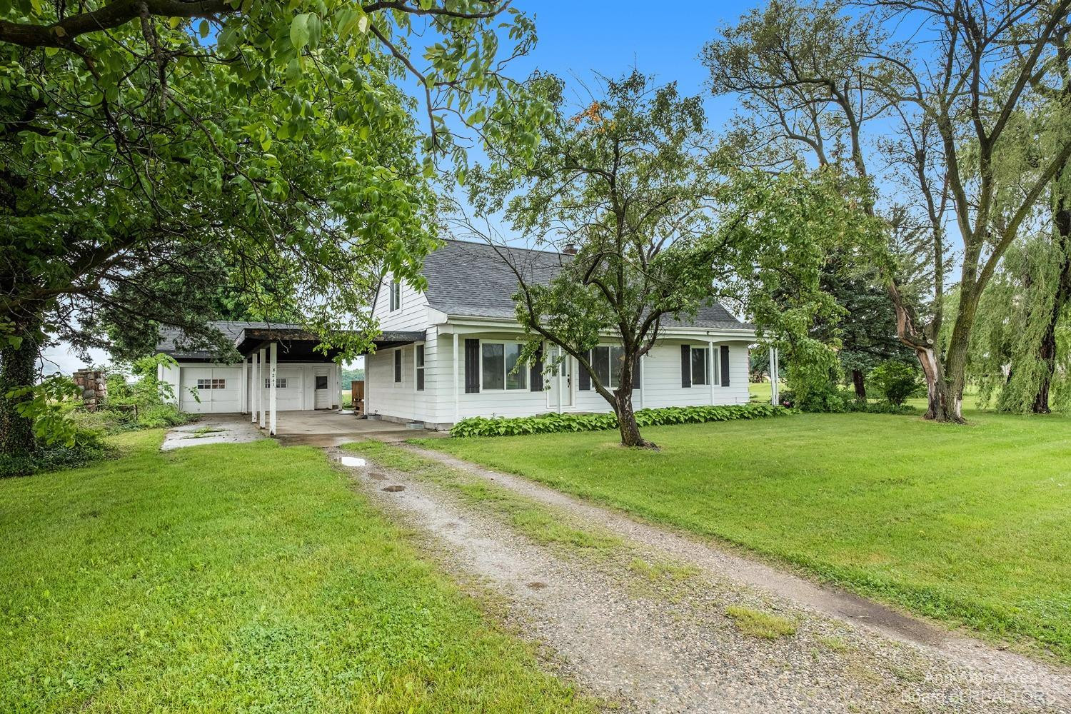 8241 Austin Road Saline, MI 48176 - Photo 2 of 29 Photo 2