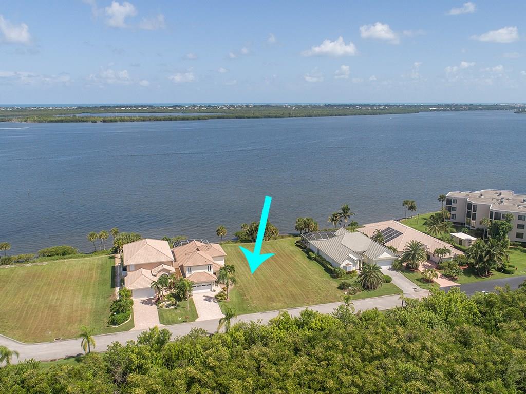 9554 Riverside Drive Sebastian, FL 32958 - Photo 3 of 36 Gallery Image 3
